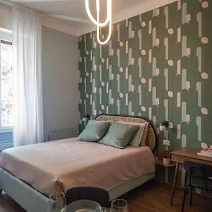 https://mini-suite-di-design.it-lombardy.com